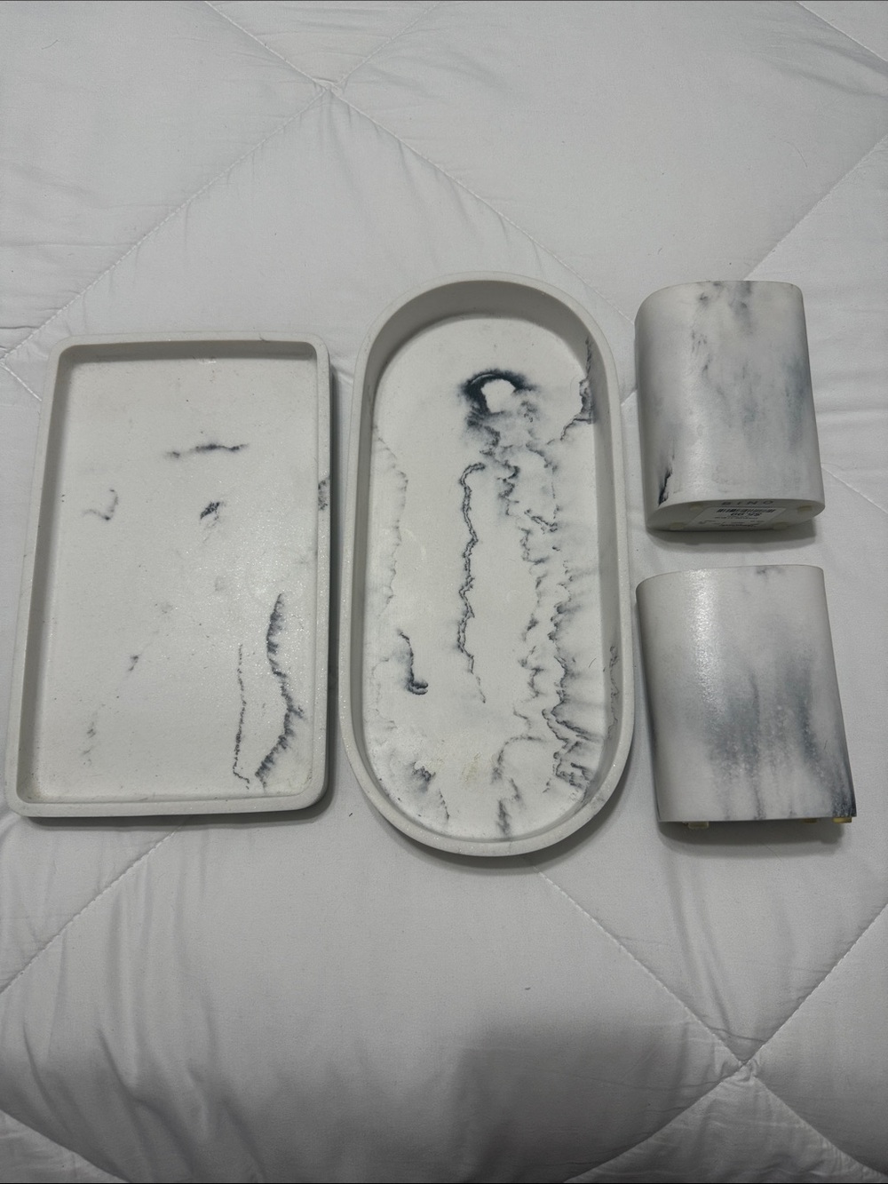 Marble-effect Bathroom/Vanity Trays